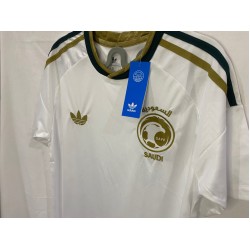 تيشرت المنتخب السعودي الابيض