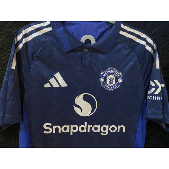 United shirt